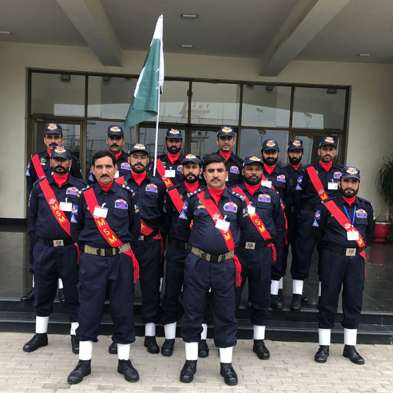 Gallery Flag Hositing (1)